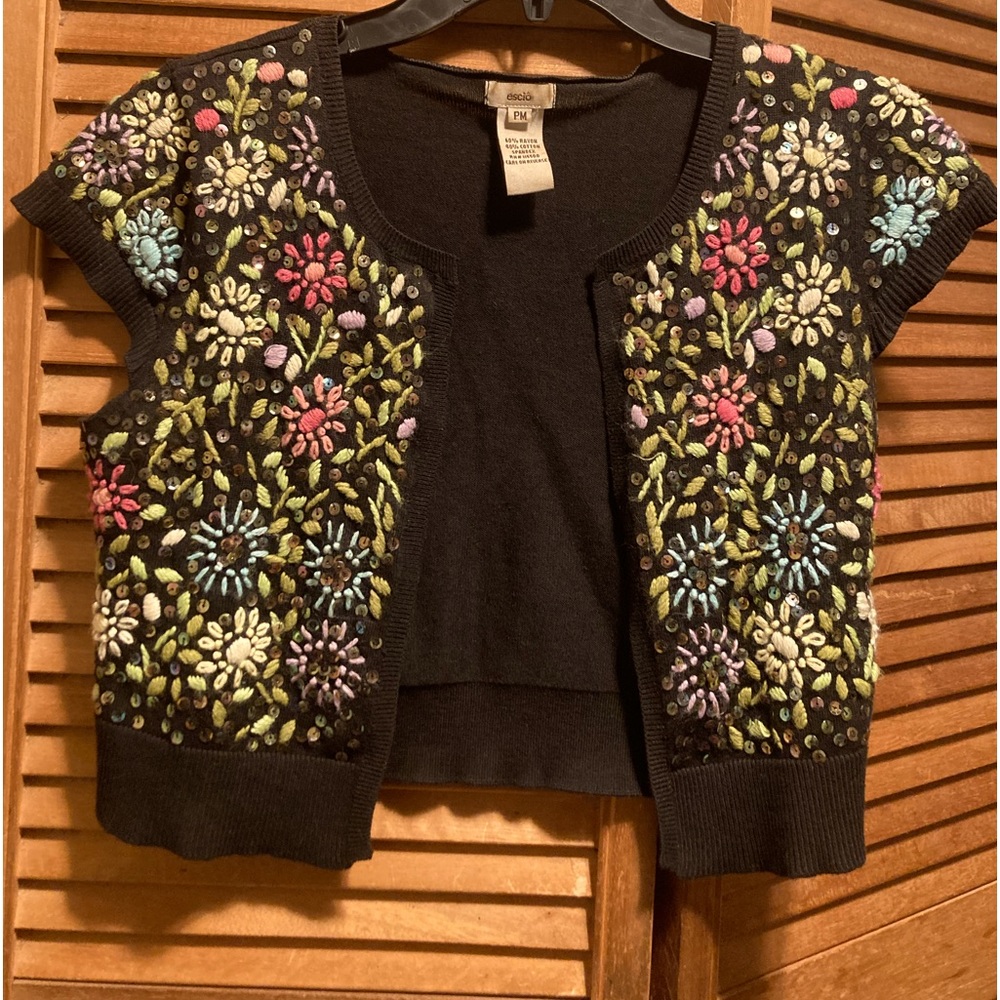 Esciô Black Embroidered & Sequins Embellished Sweater Shrug/Vest